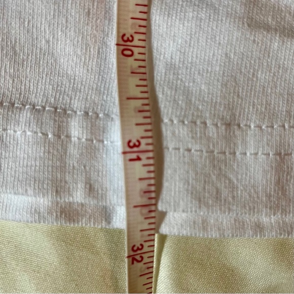 Disney Spirit Jersey Cinderella Castle Vault Collection 2X XXL New With Tags - Picture 12 of 12